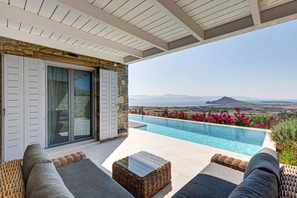 Beautiful luxury villa with sea view, Paros