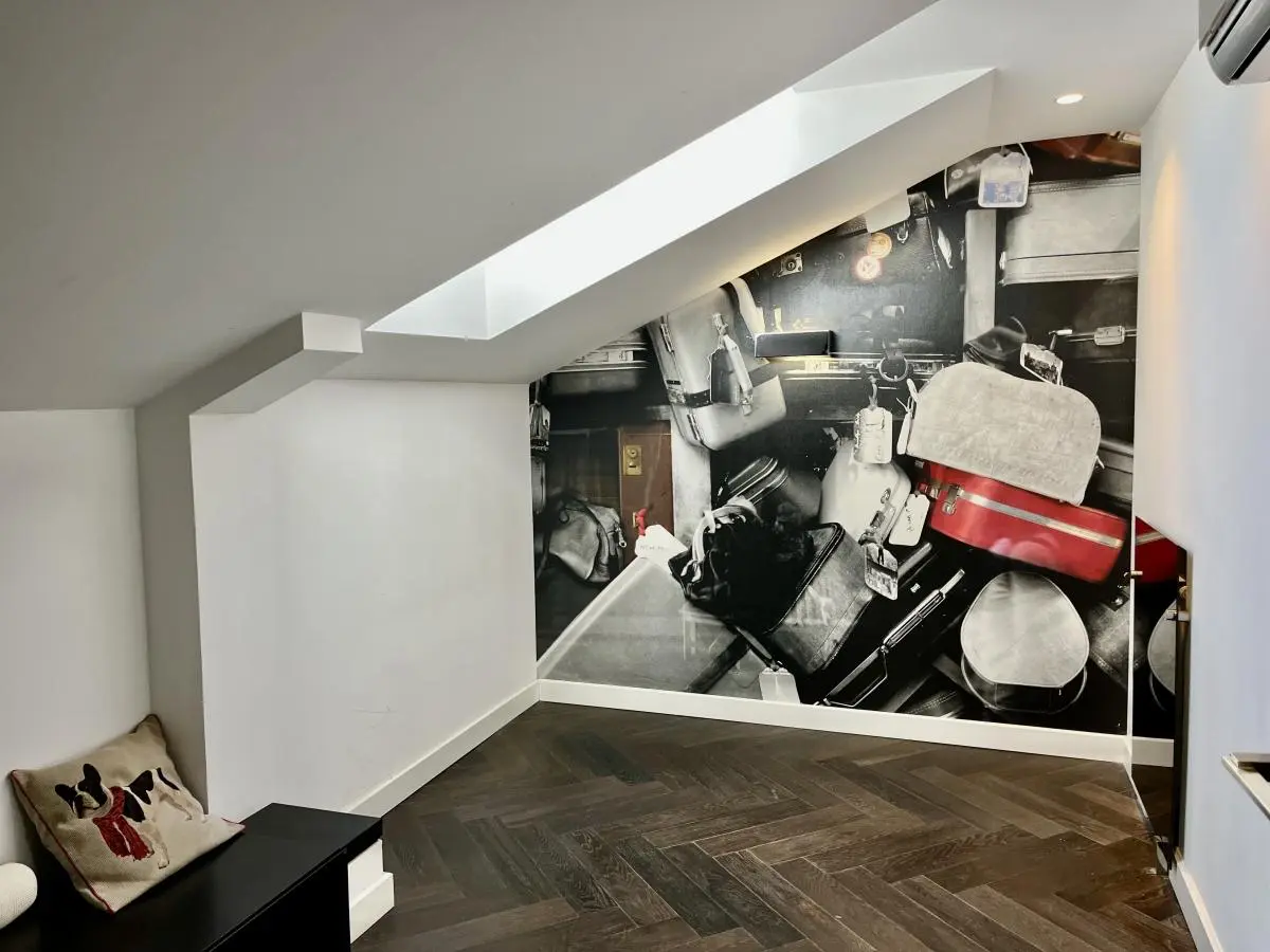 Stylish 4-Room Penthouse Duplex