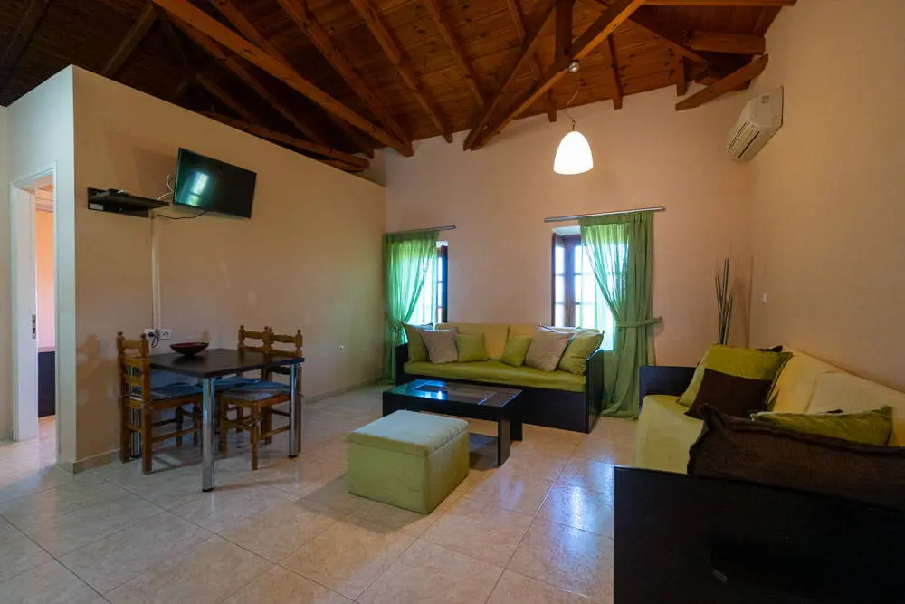 Traditional Stone Retreat in Kardamyli, Mani