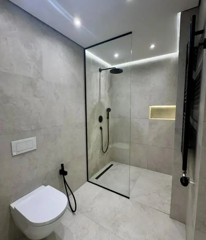 Elegant Four-Bedroom Apartment with Panoramic Views in the Wellport Residential Complex
