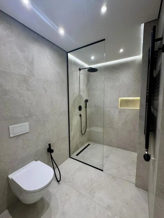 Elegant Four-Bedroom Apartment with Panoramic Views in the Wellport Residential Complex
