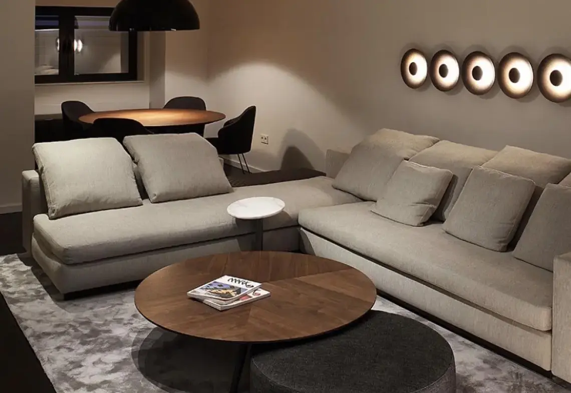 Luxury Apartment with Expansive Terrace – Banovo Brdo