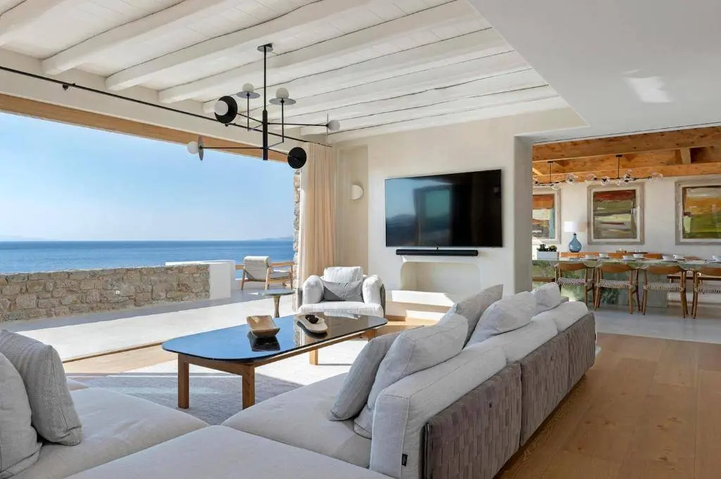 Exclusive Mykonian retreat with sunset views near Mykonos Town