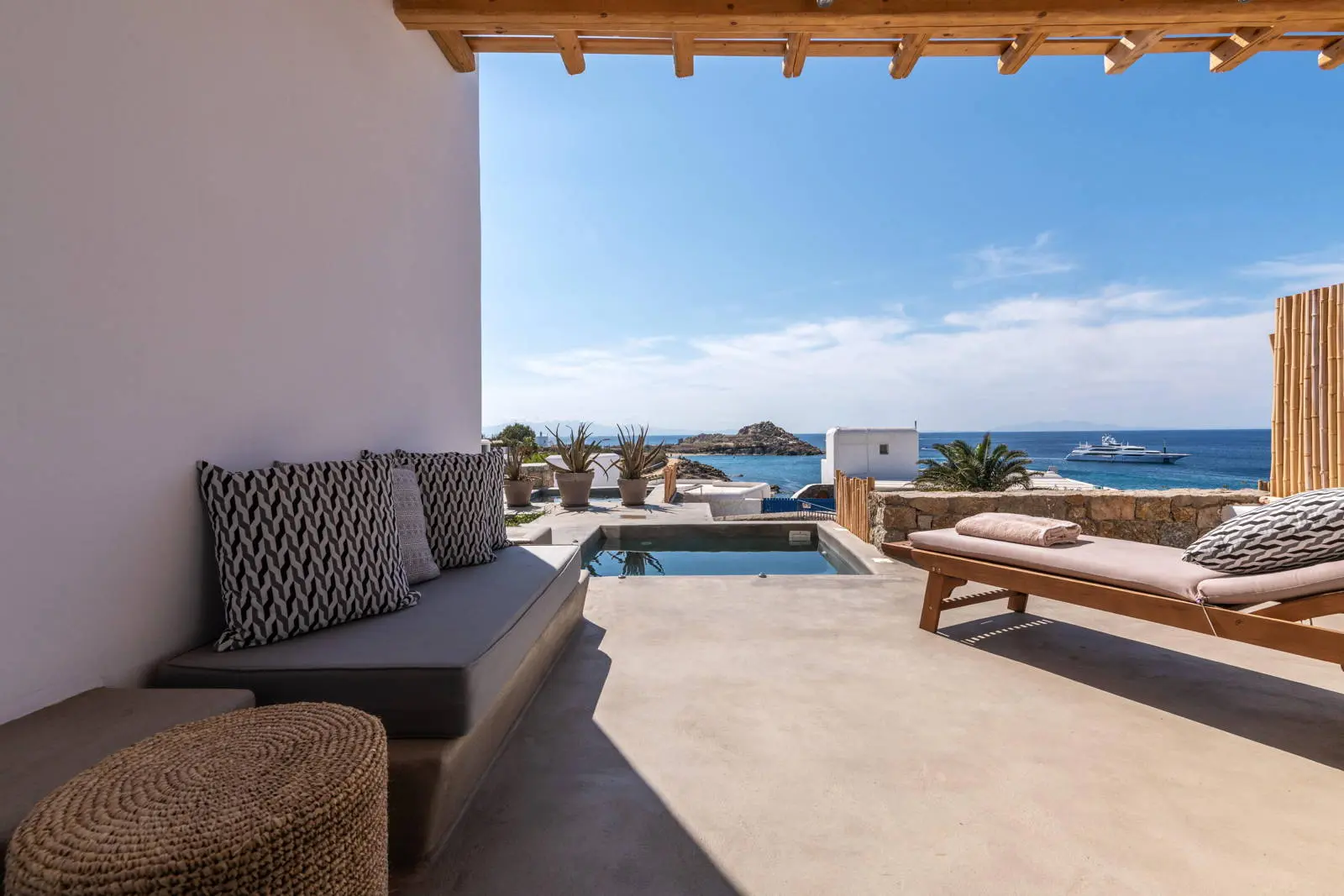 7 Bedroom Residence with unparalllel views in Mykonos
