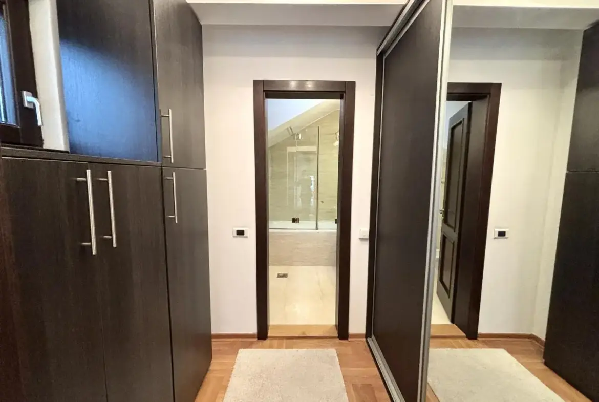 Senjak – an elegant 4-bedroom apartment
