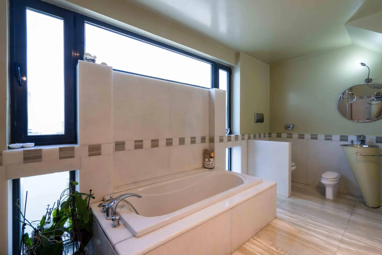 High aesthetic detached house with pool in Upper Voula