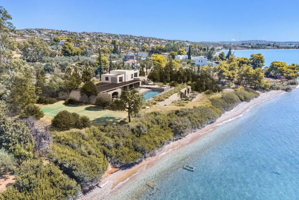 Villa Kyma – 723 sq.m. beachfront estate with private beach in Porto Heli