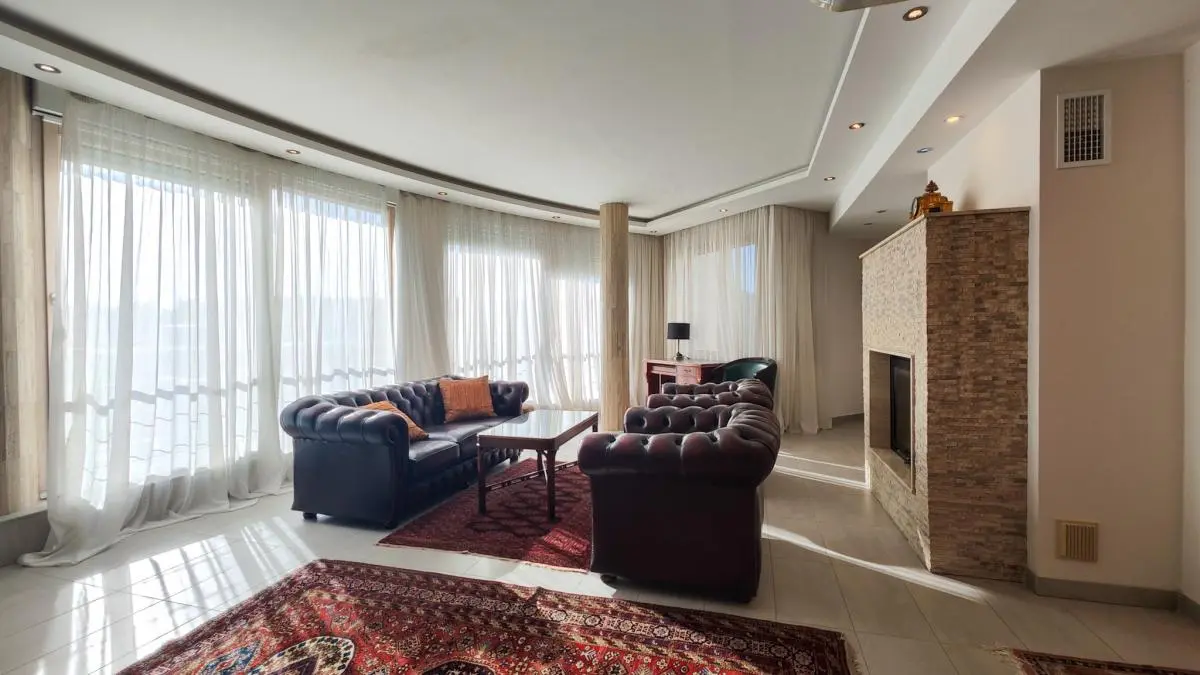 Elegant villa in Dedinje