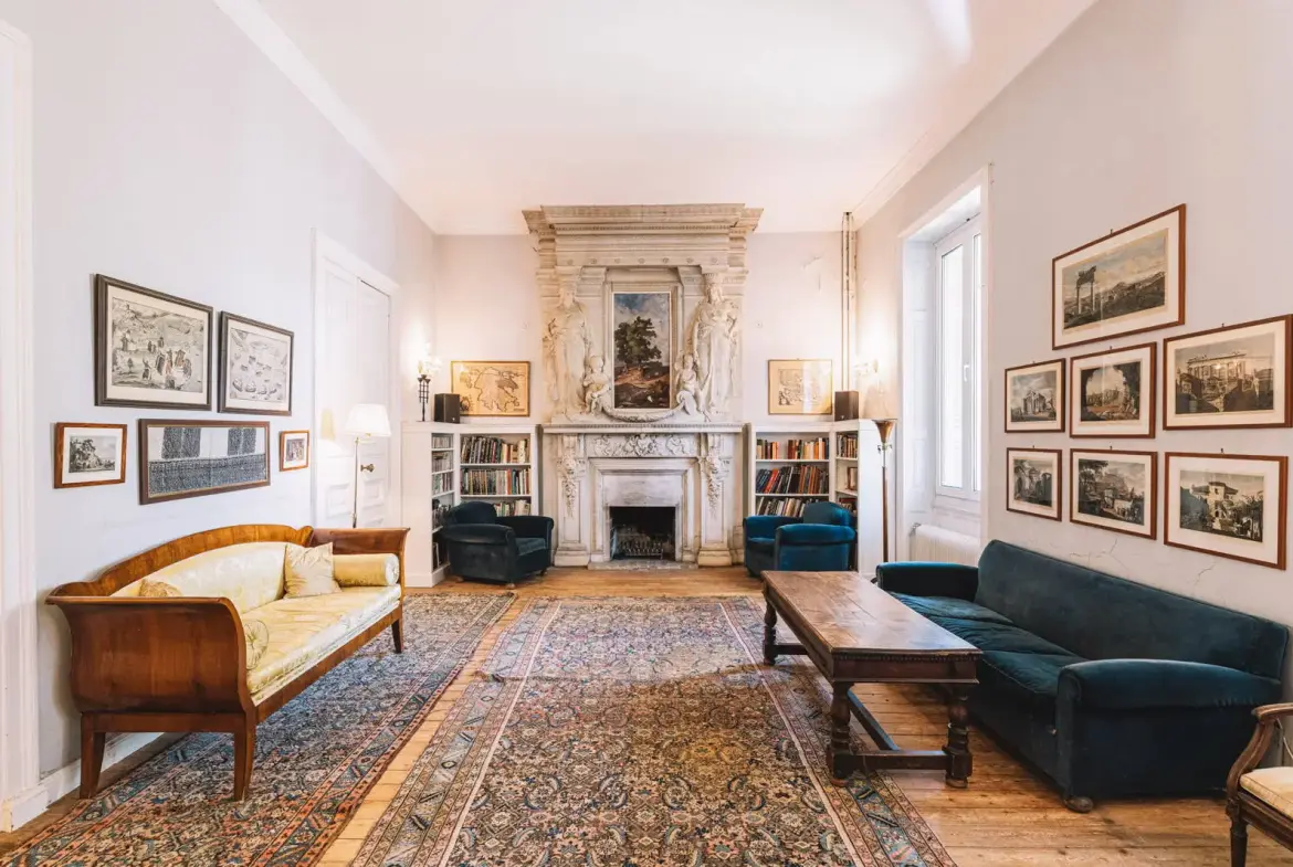 Historic mansion on a 2,260 sq.m. plot