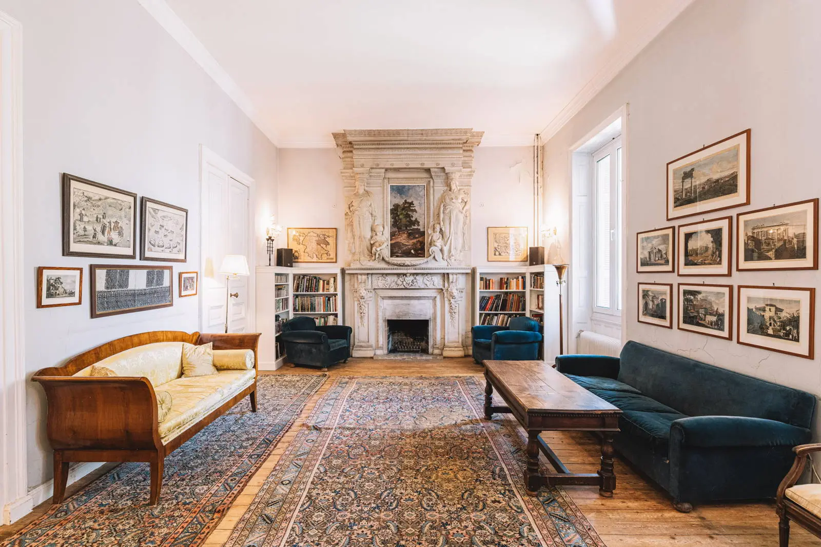bh-996408006c61 Historic mansion on a 2,260 sq.m. plot