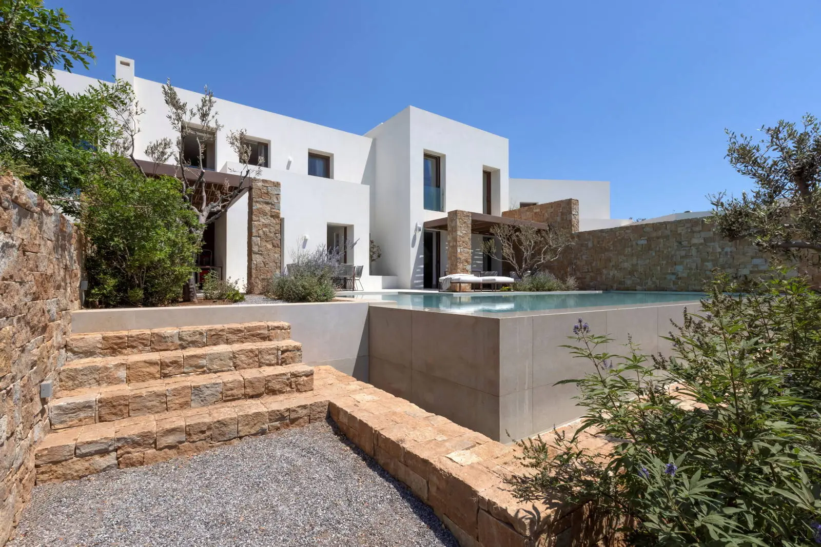 Boutique villa in an exclusive community just steps from the shore in Piso Aliki, Paros
