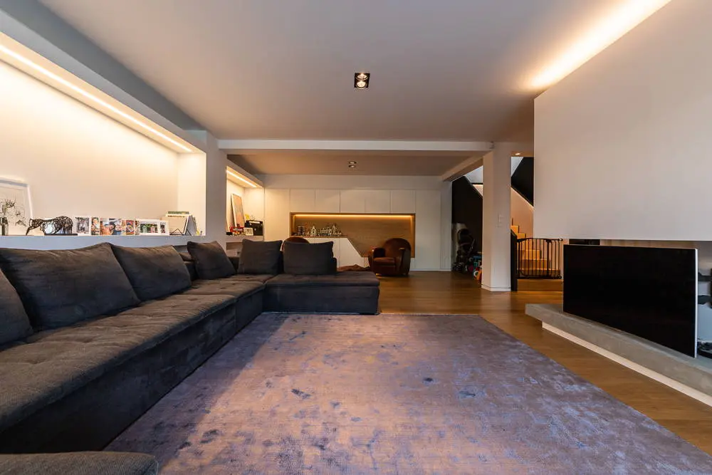 Luxury villa with stunning architectural design in Alimos