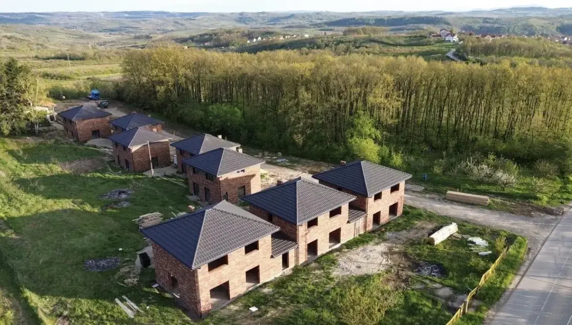 A house in the Magnolia residential community, just 30 minutes from the center of Belgrade