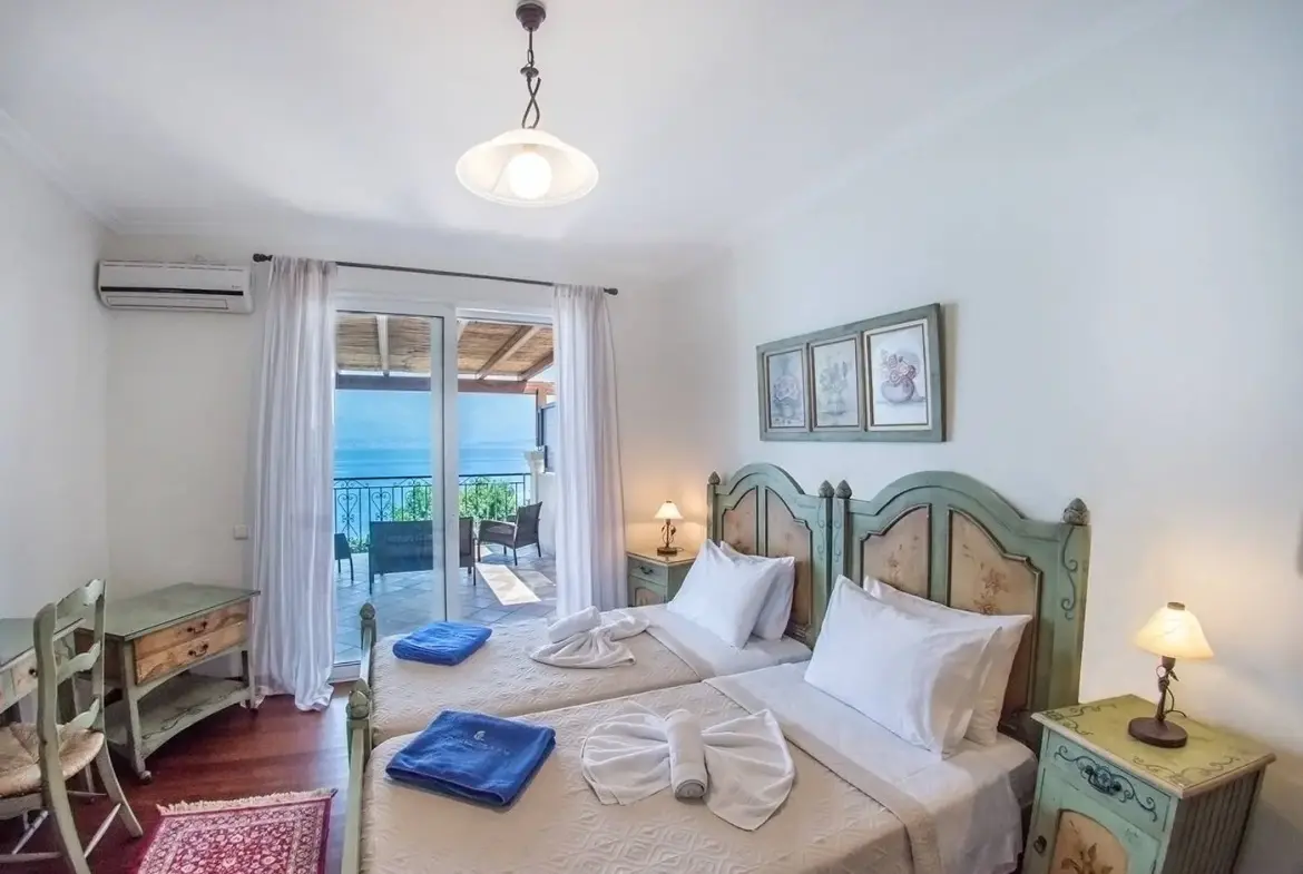 Luxury 3-villa estate with sea views & pool in Kassiopi, North Corfu