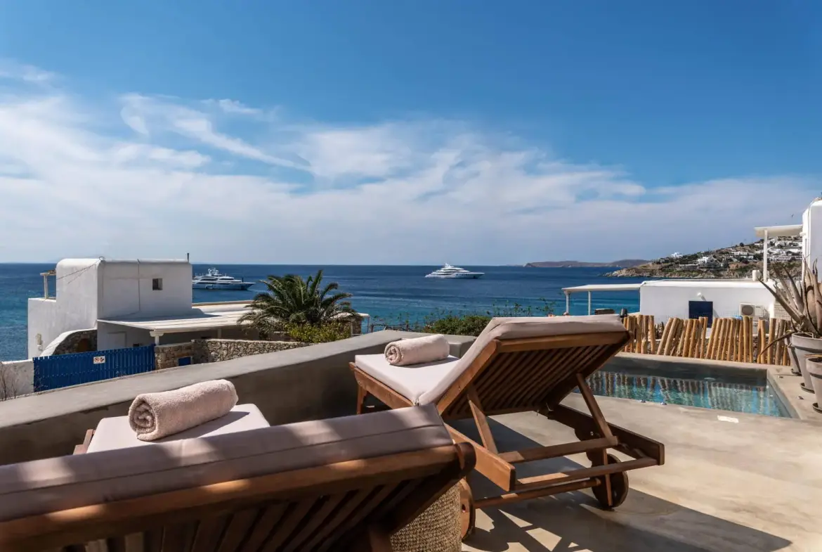7 Bedroom Residence with unparalllel views in Mykonos