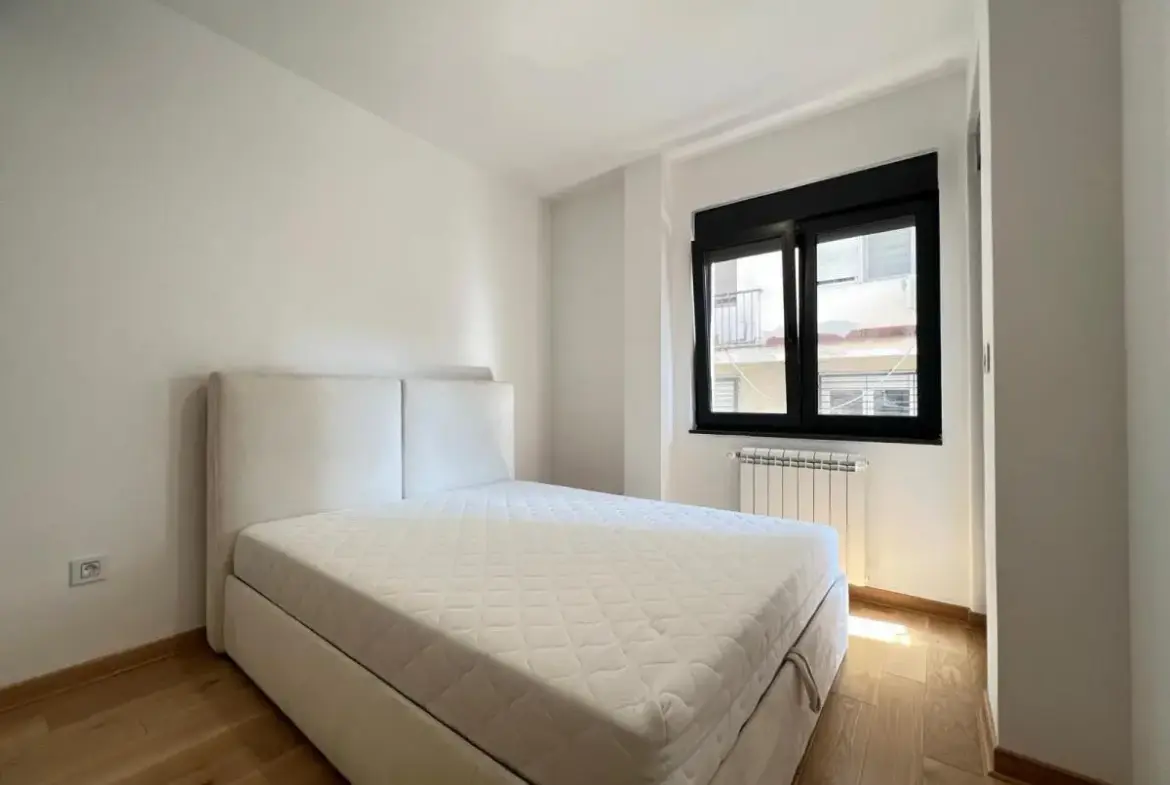 Luxurious four-room apartment in Vračar in a new building with a smart system