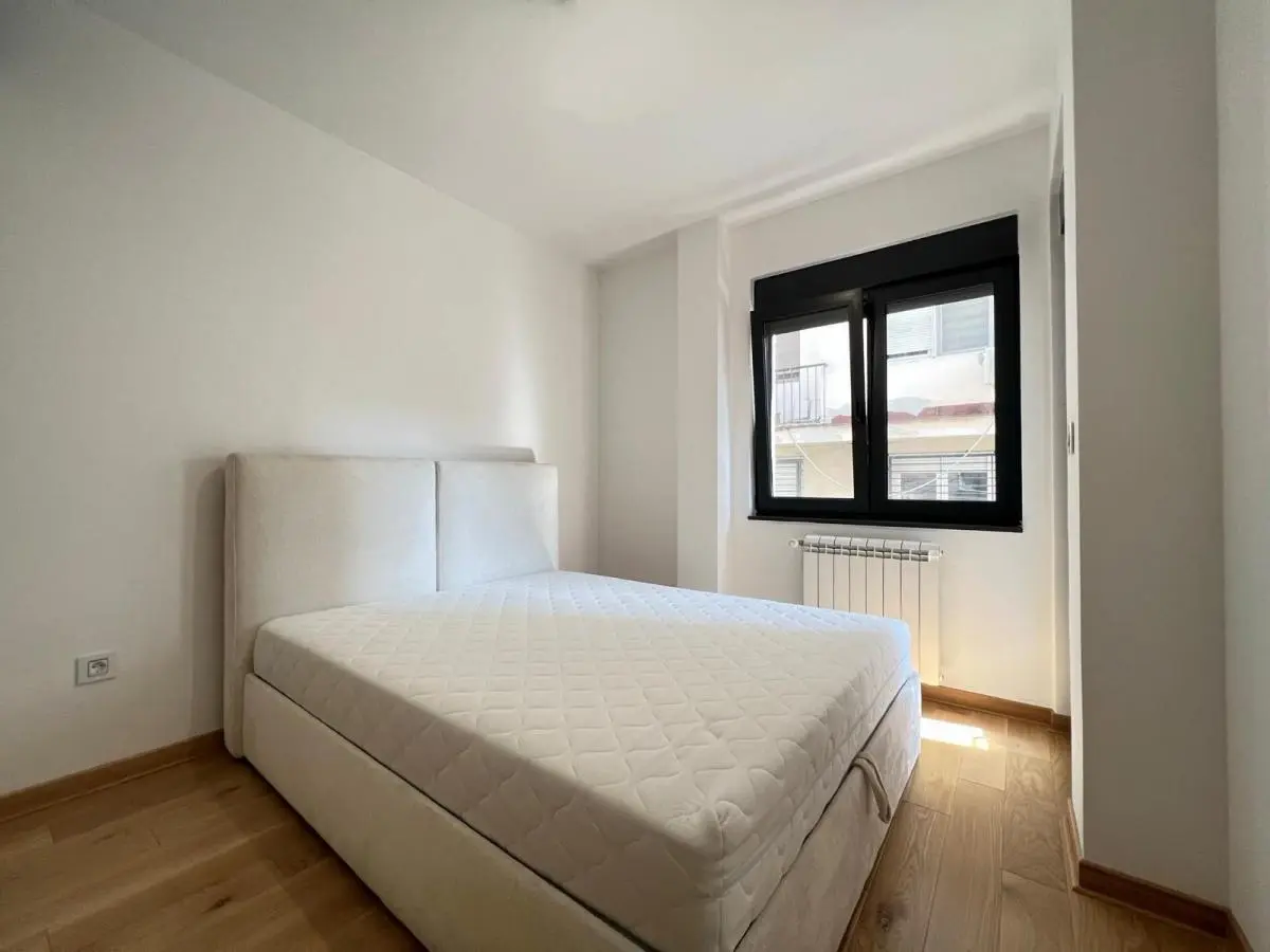 Luxurious four-room apartment in Vračar in a new building with a smart system