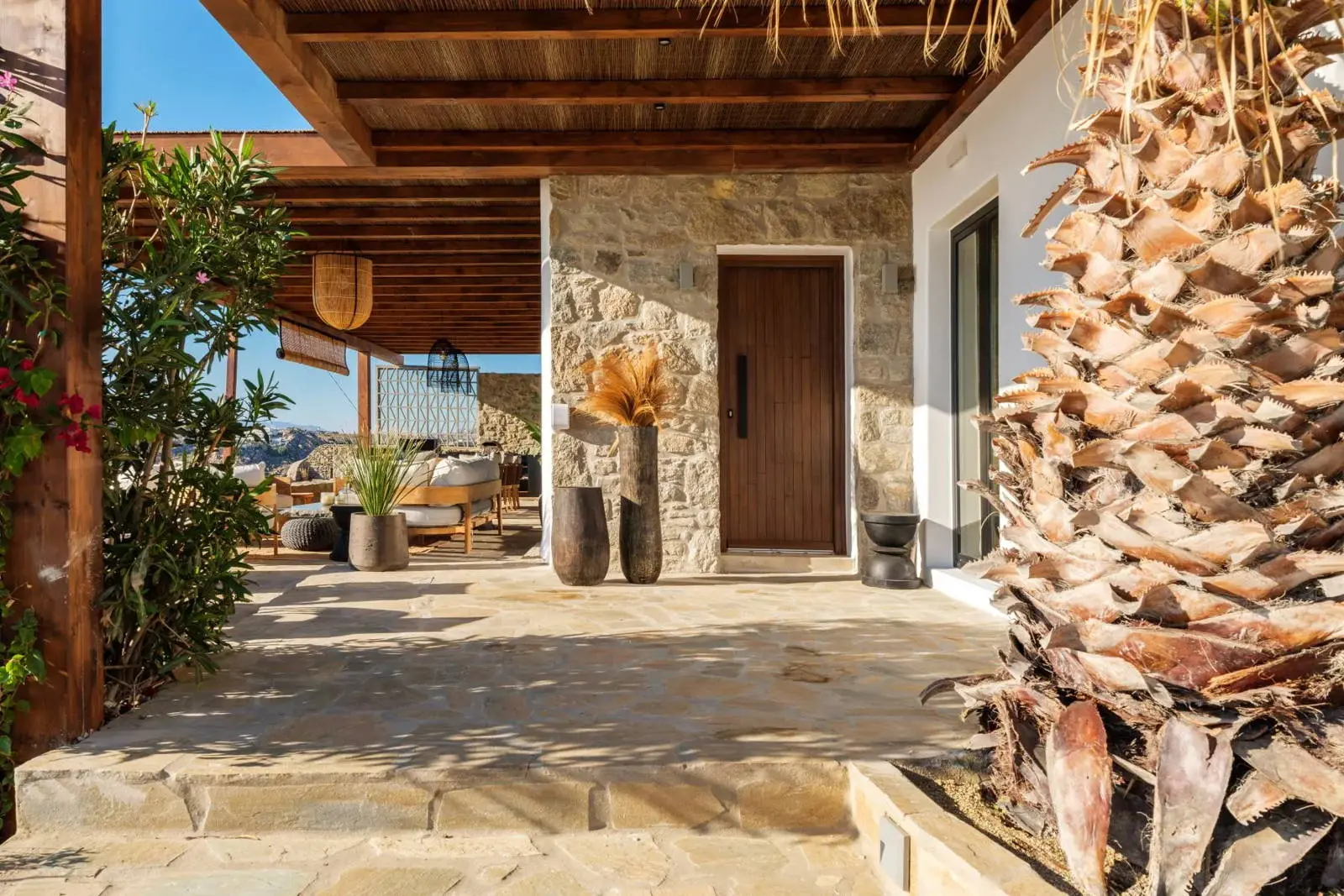 Aesthetic villa with panoramic sea views and infinity pool in Mykonos
