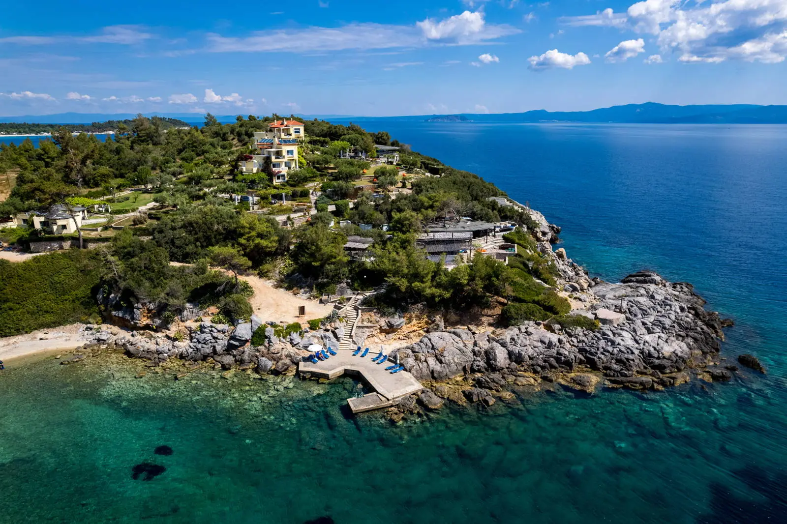 Seaside luxury villa in Paliouri