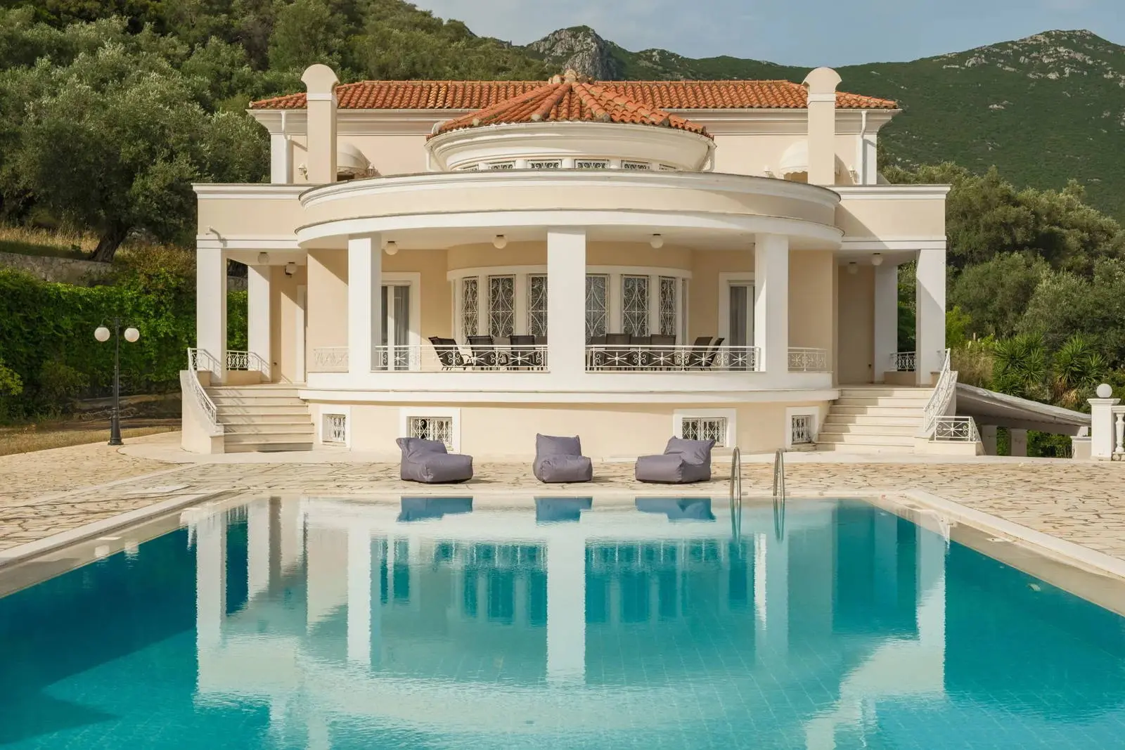 A rare luxury estate in the heart of Corfu
