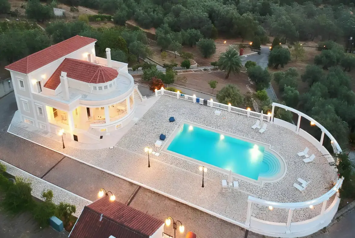 A rare luxury estate in the heart of Corfu