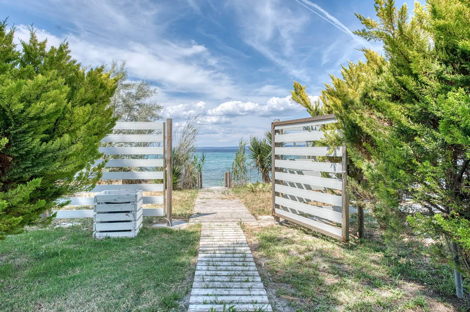 bh-aa0710b5ded9 Beachfront property in Glarokavos, Halkidiki