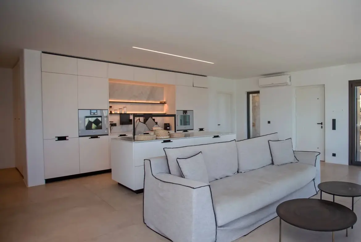 Exceptional luxury villa with pool, privacy and sea views in Mykonos