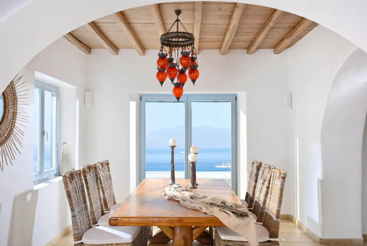 Luxury Estate with Panoramic Views of Mykonos Town