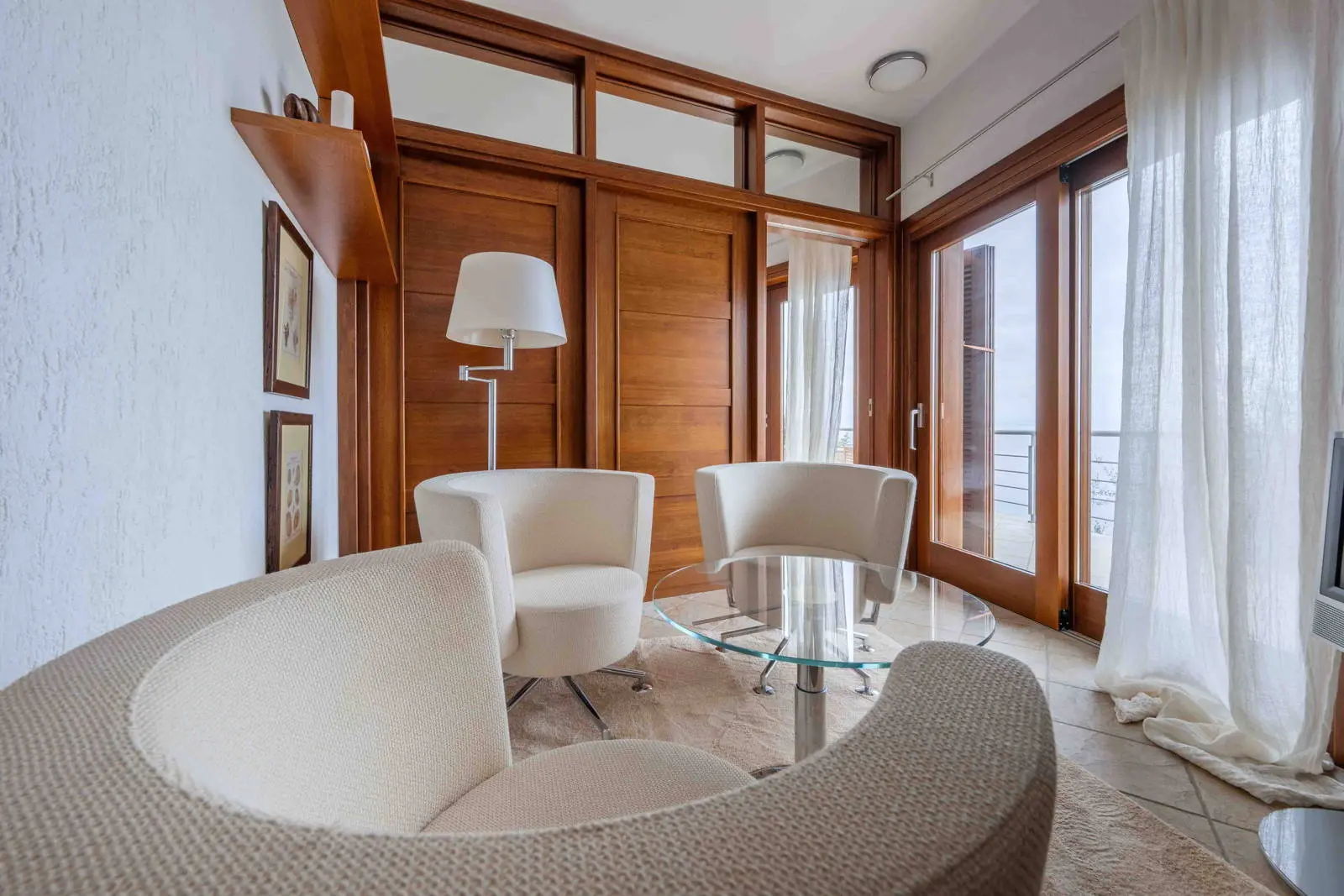 Seafront villa with spa and seafront maisonette with panoramic views in Pera Melana, Arcadia