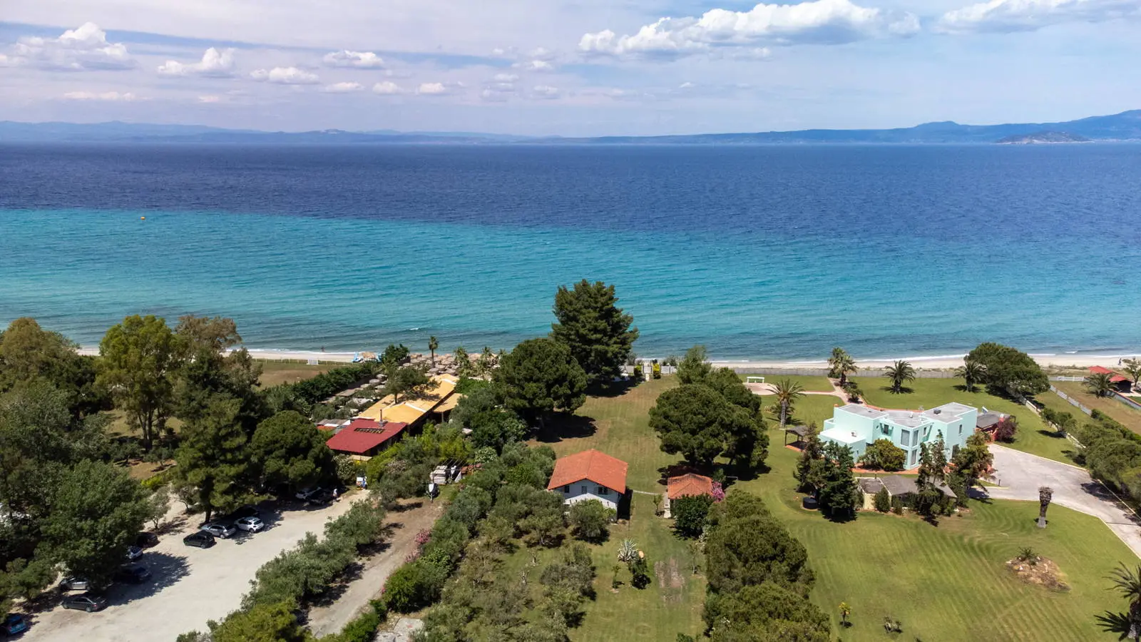 bh-b6076c7a9173 Beachfront property in Glarokavos, Halkidiki