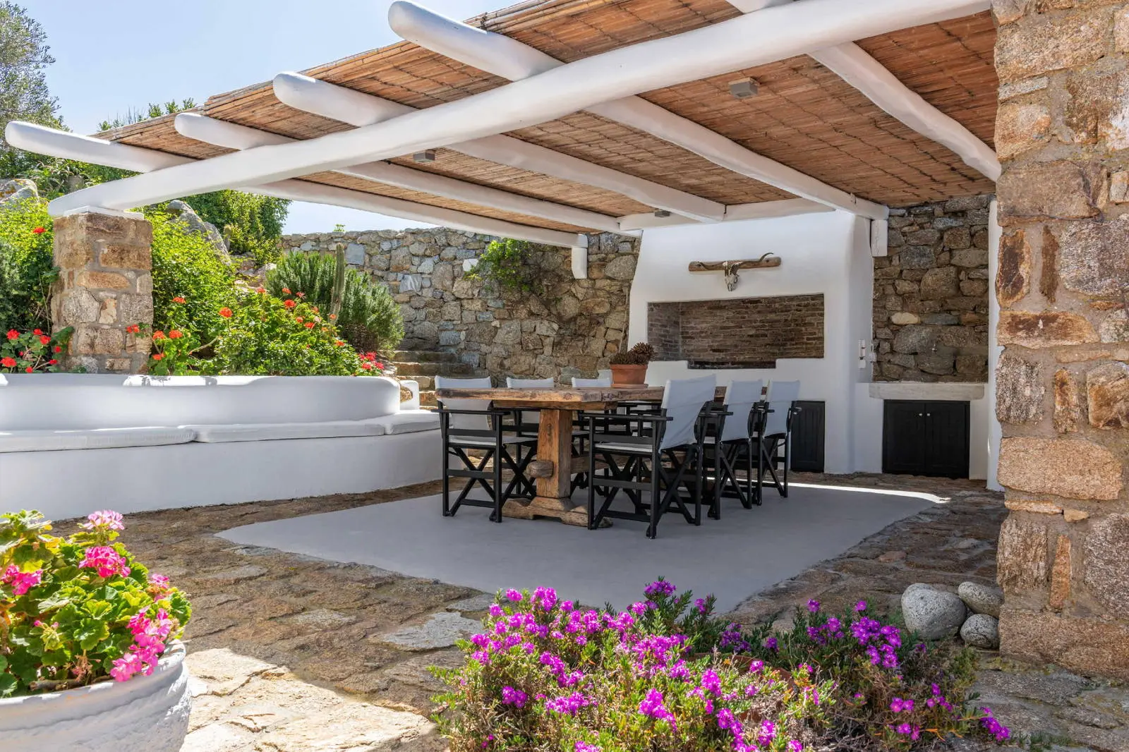 bh-b9607c099163 Exclusive architectural estate with panoramic Delos & sunset views, Agios Lazaros, Mykonos