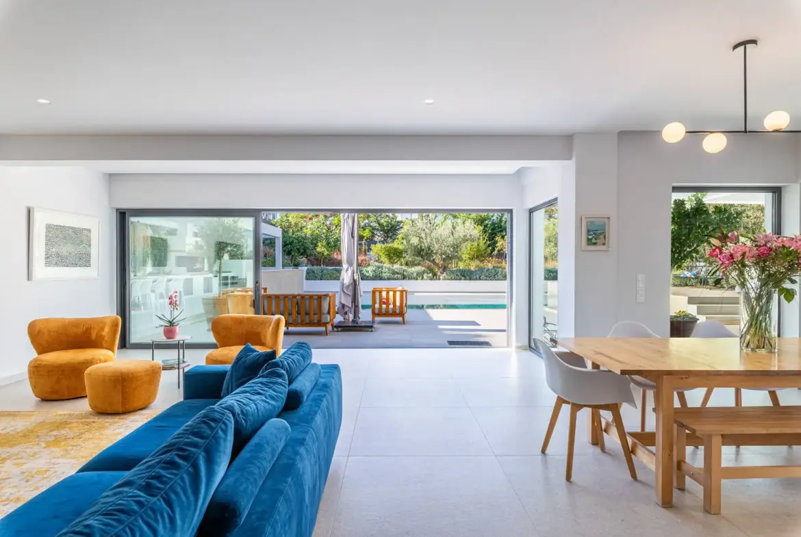 Exquisite modern villa in Vari with breathtaking paradise garden and pool