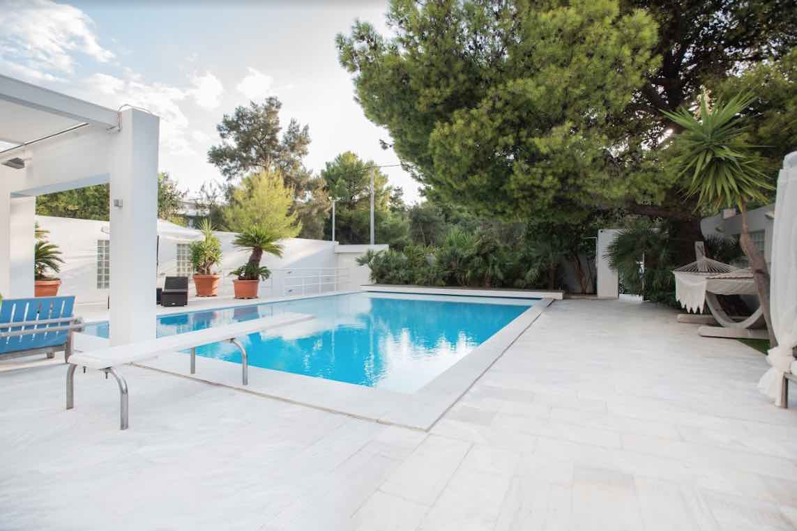 Timeless detached residence just a 5-minute walk from Vouliagmeni beach