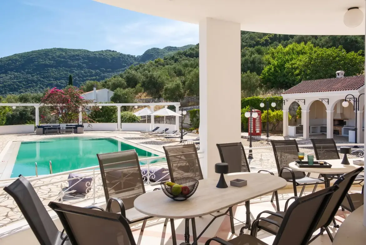 A rare luxury estate in the heart of Corfu