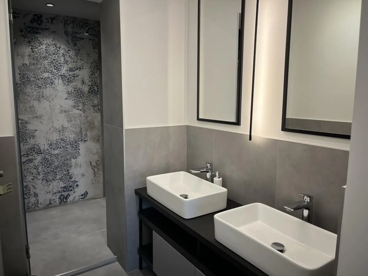 Exclusive two-bedroom apartment with a luxurious living room