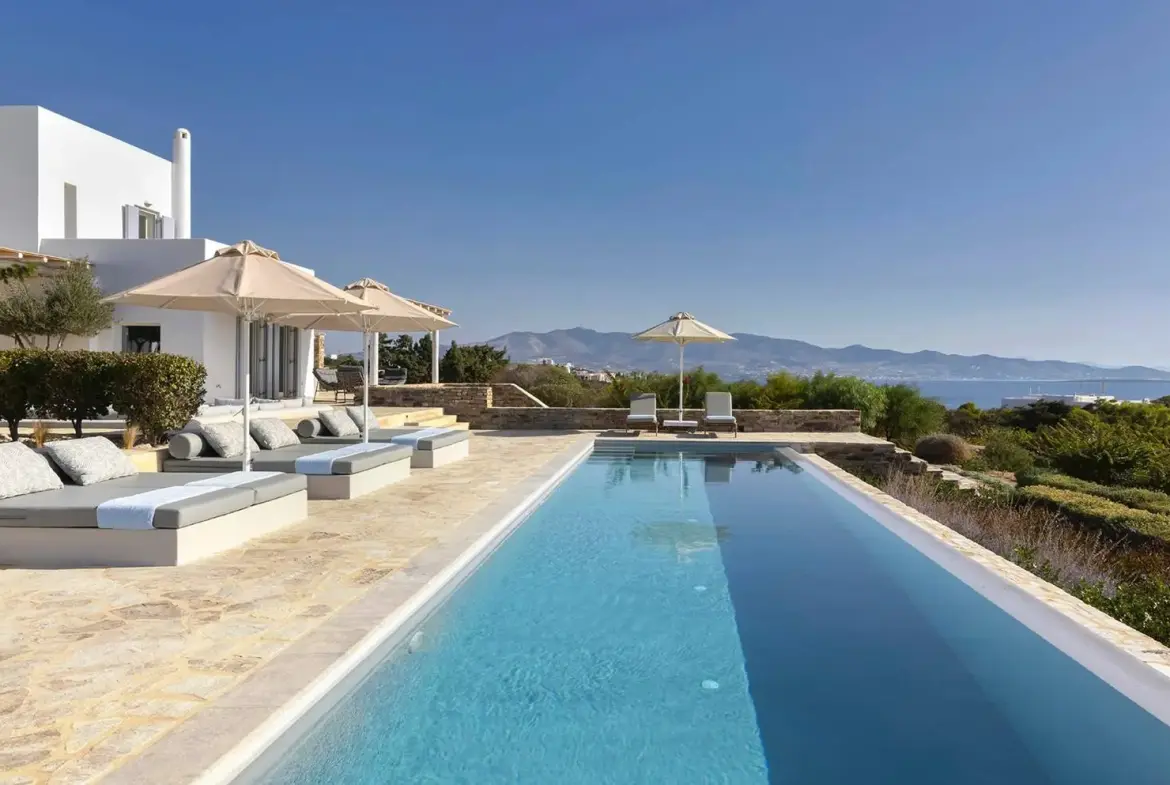 Private villa next to Soros beach, Antiparos