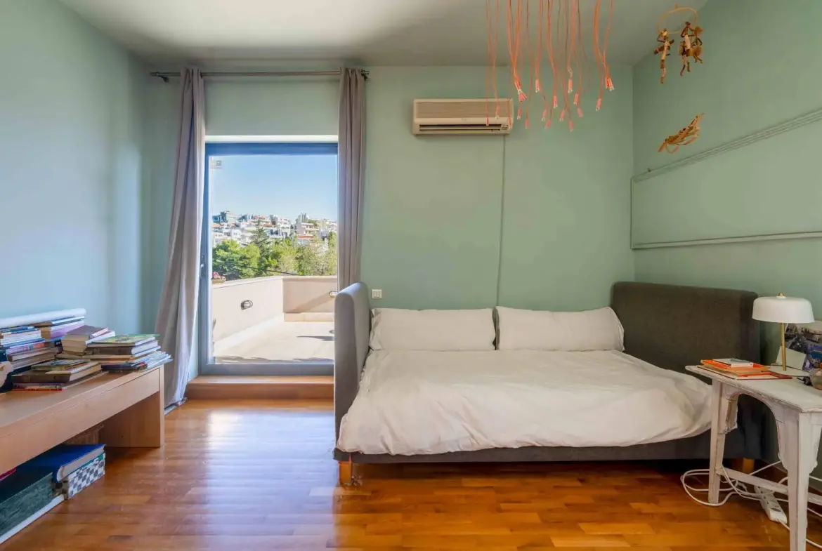 High aesthetic detached house with pool in Upper Voula