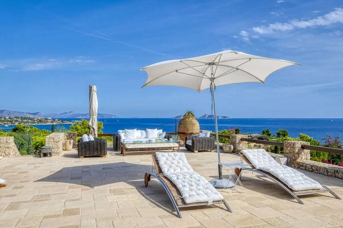 Sea-view mediterranean estate in Porto Heli