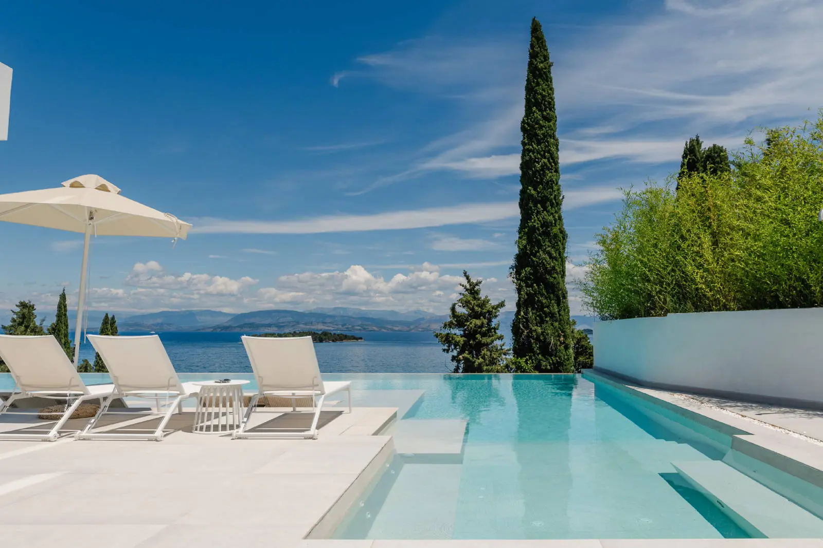 Luxury smart home with panoramic sea views in Kontokali, Corfu