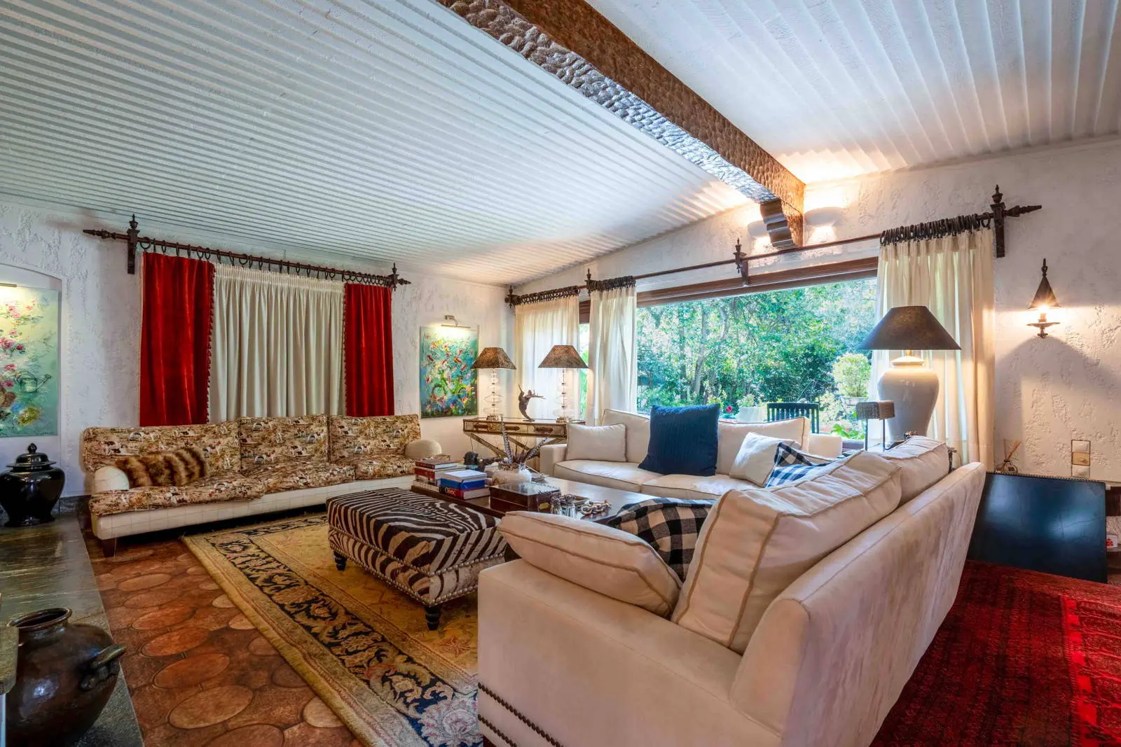 Distinguished residence in Filothei