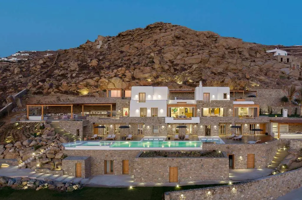 Exclusive Mykonian retreat with sunset views near Mykonos Town