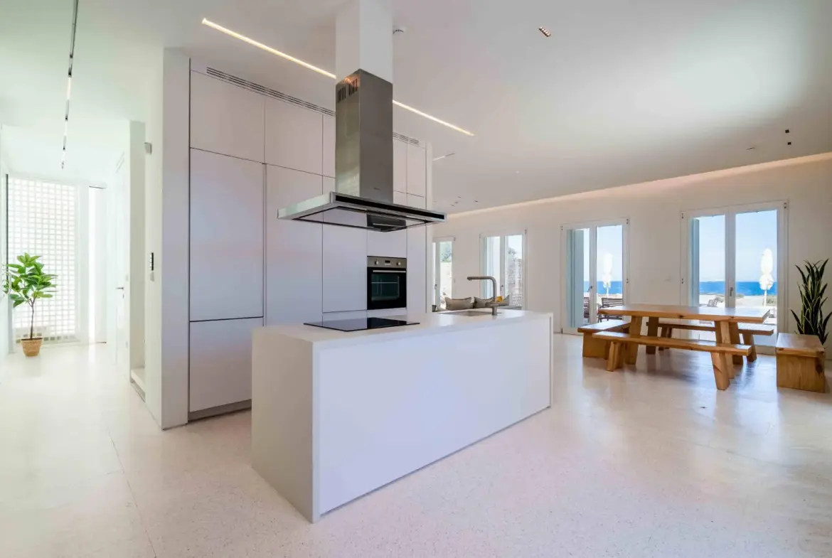 Luxurious New Seaside Villa in Agioi Anargyroi, Naoussa Paros