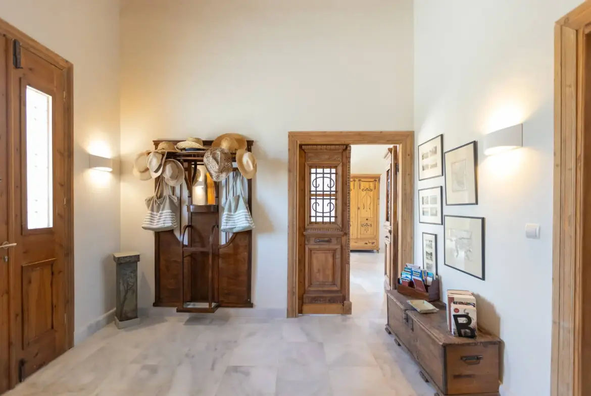Unique estate only 35km from the center of Thessaloniki