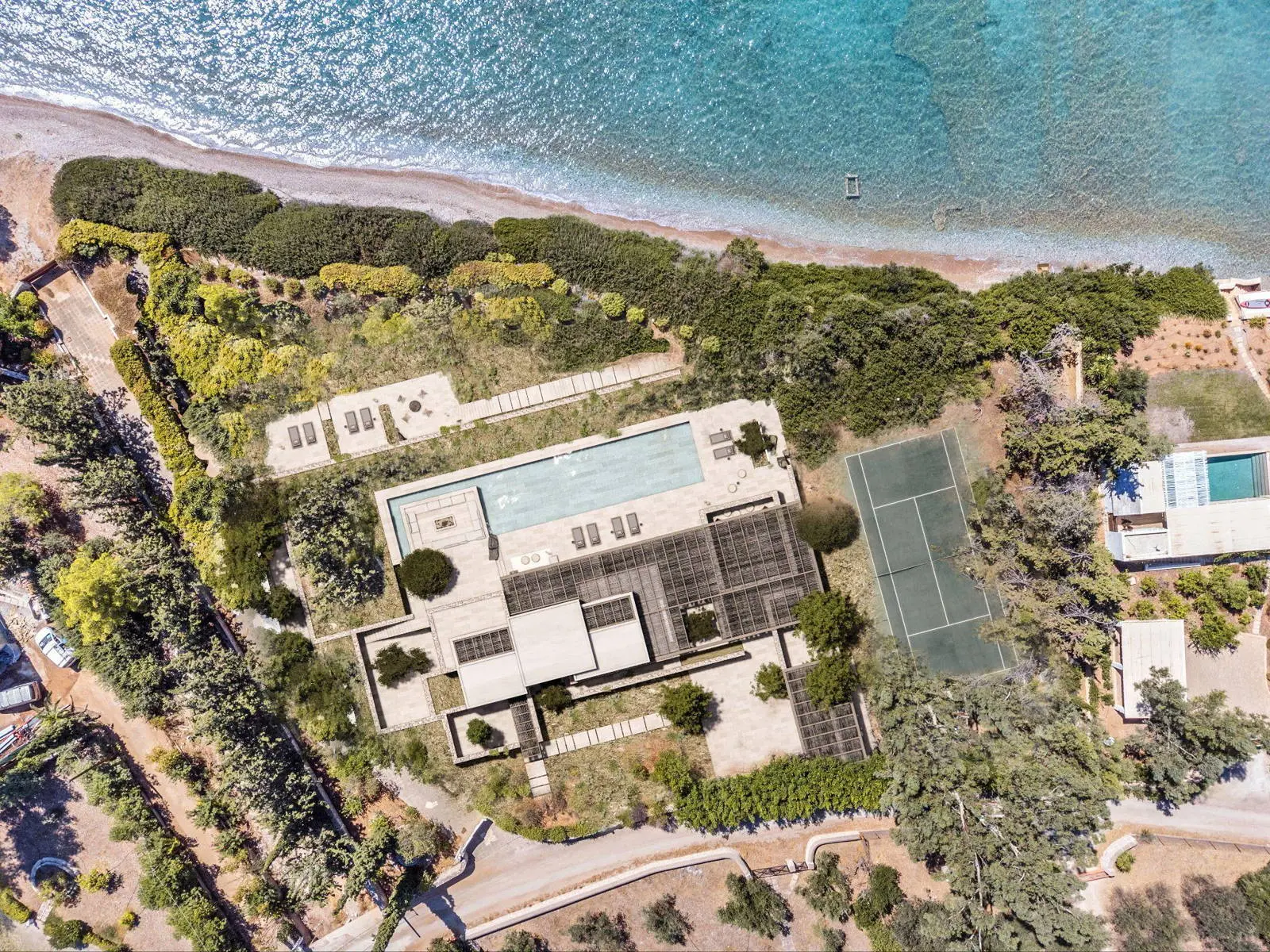 bh-cc7ac873e293 Villa Kyma – 723 sq.m. beachfront estate with private beach in Porto Heli