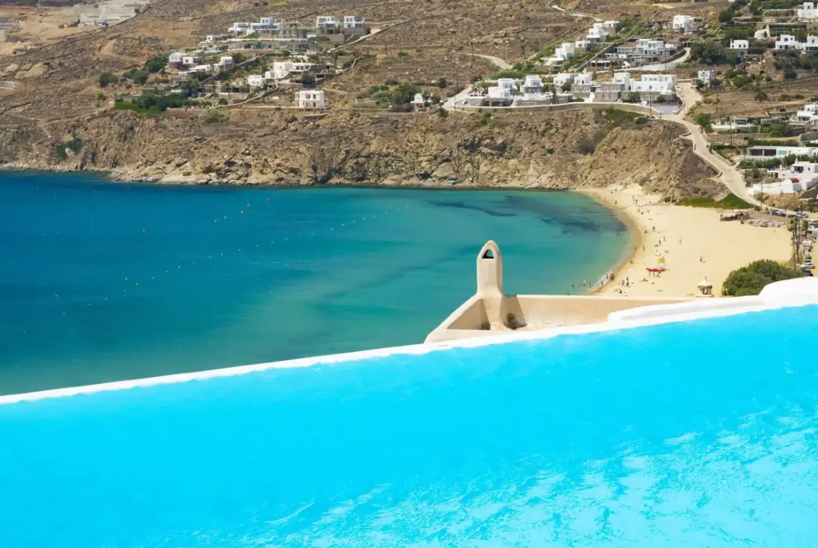 Luxurious villa overlooking the Aegean Sea, Mykonos
