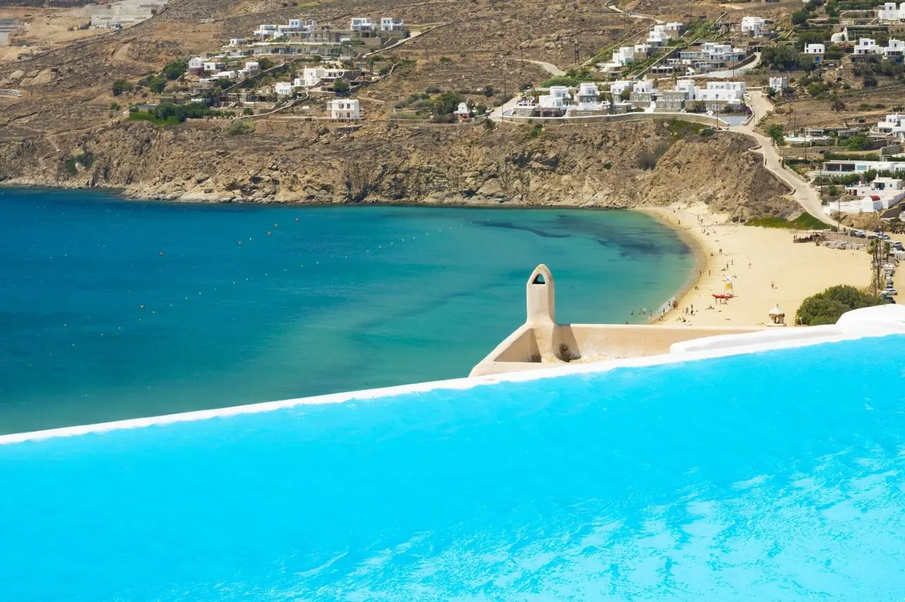 Luxurious villa overlooking the Aegean Sea, Mykonos
