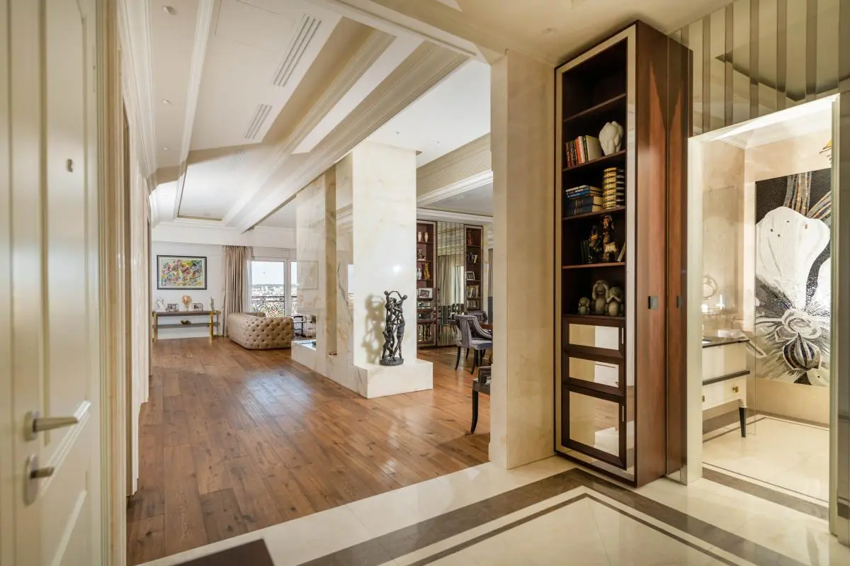 Penthouse in the Diplomatic Quarter with Panoramic Views