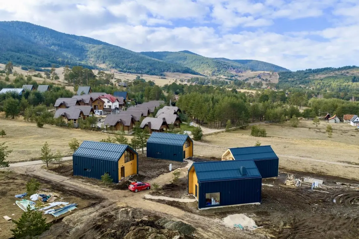 Cozy House in Zlatibor with Private Sauna and Jacuzzi starting from €185,000