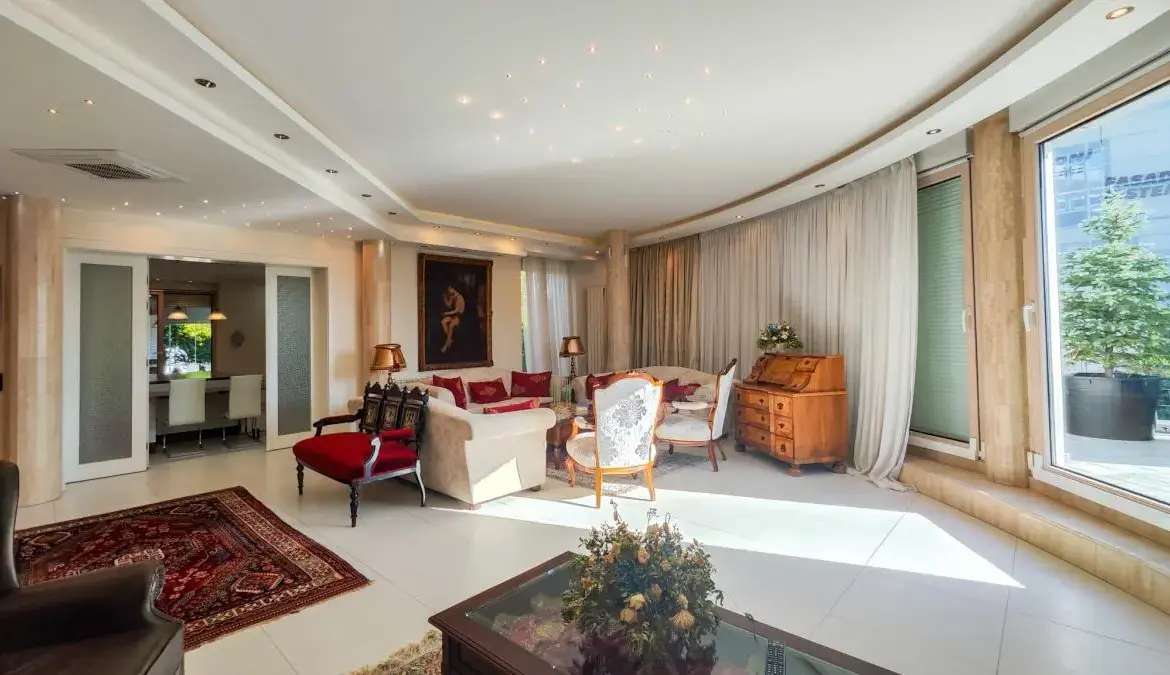 Elegant villa in Dedinje
