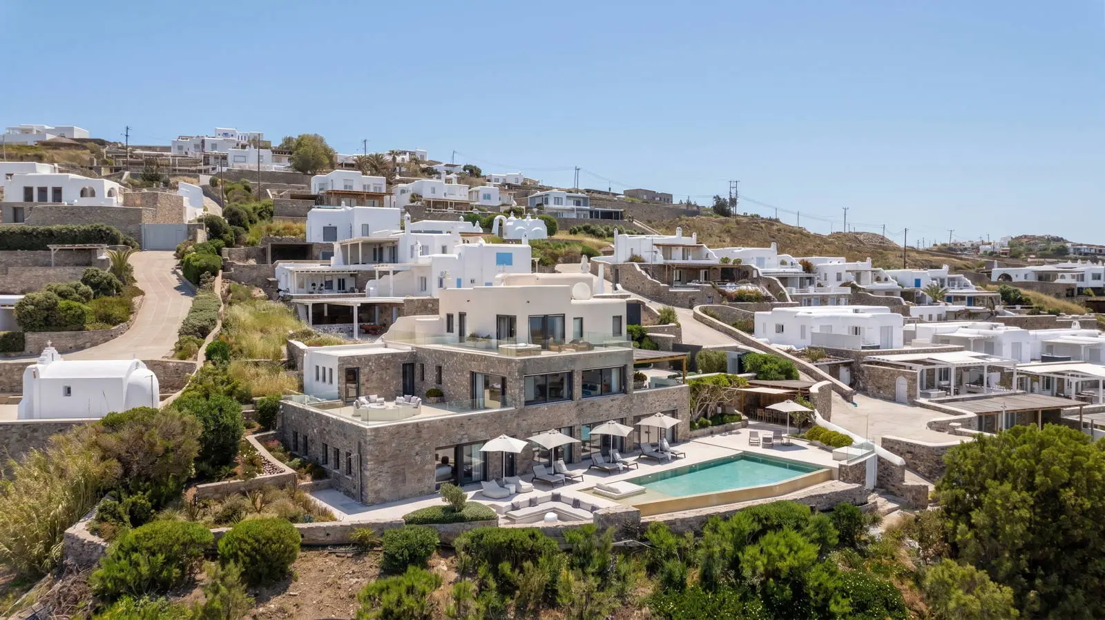 bh-d3aa64cedf4b Exclusive waterfront 6-Bedroom villa in a private gated community in Mykonos